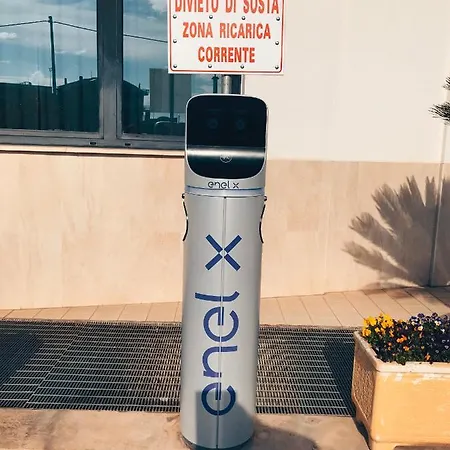 Edra Palace & Ristorante מלון קזינו