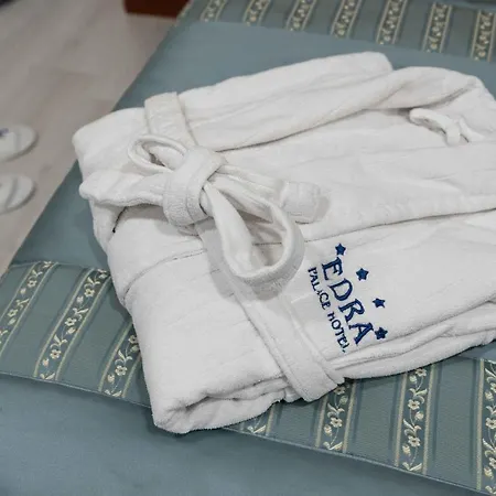 Edra Palace & Ristorante Hotel 4*