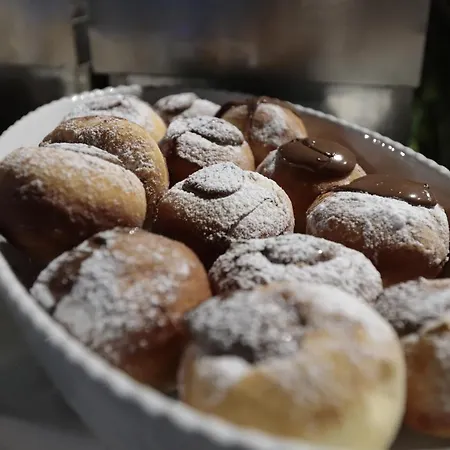 Edra Palace & Ristorante 4* קזינו