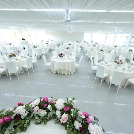 Edra Palace & Ristorante Hotel 4*